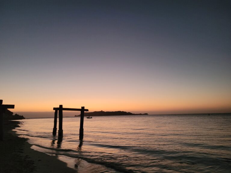 Hamelin Bay, Jetty
